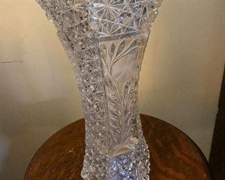 Vintage Fenton Glass Daisy Buttons Vase