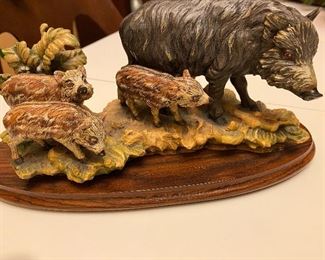 HTF. RARE!! Boars. 151/1001. Wood Carved. Italy