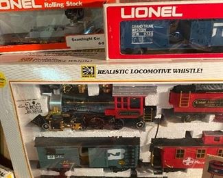 Vintage Lionel Trains/Boxes