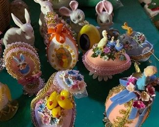 Vintage Hand Made Diorama Decorative Easter Eggs