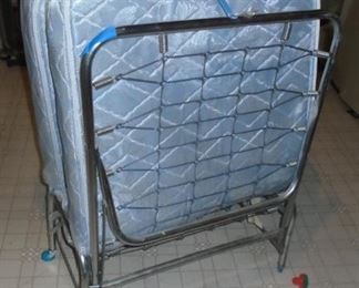 ROLLAWAY BED