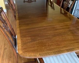 Henredon mahogany dining table with 3 leaves.