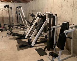 2 Leg Presses are Sold 