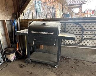 charcoal grill 