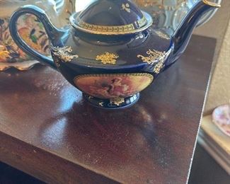 golden star imports teapot