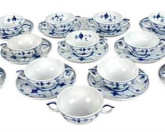 (23 pc) Royal Copenhagen Blue Lace