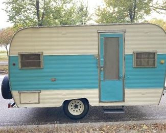 Aladdin 1964 Tin Can Tourist Camper
