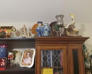 Antique Birds and oriental vases, angels and plates