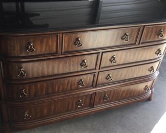 Home Meridian Dresser