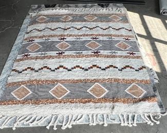 $190 USD 8 x 10 Tribal Design Area Rug Charcoal, Cream and Orange Thick Fringe HOP104-R17 ALL OFFERS CONSIDERED Description: Bohemian in style this rug has a tribal design with earthy colors bringing a neutral yet interesting element to the room.
Dimensions: 8 x 10 ft.
Local pick up Portland, OR. Contact us for shipper suggestions https://goodbyhello.com/products/copy-of-renwil-primitive-graphic-grey-and-white-area-rug-hop104-r16?_pos=78&_sid=b59973e88&_ss=r