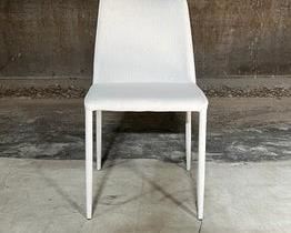 $400 USD Moe's Home Collections Nora White Fabric Dining Chair 8 avail HOP104-12423-1 Description: A single shade of color blocking adds an elegant touch of fine dining with these seats. The Nora dining chairs' iron frame is covered in a material that is aesthetic and soft to the touch. Its square shape and minimal construction provide a beautiful contemporary modern design.
Dimensions: 17.5 x 22 x 32 in | Seat H 18” Seat W 17.5” Seat D 17”
Condition: Used for staging purposes only. In very good condition with only very minor signs of use consistent with staging.
Location: Local pick up Portland, OR. Easy access pick up at warehouse bay door. Shipping suggestions available by request. https://goodbyhello.com/products/moes-upholstered-dining-chairs-8-available-hop104-12423-1?_pos=1&_sid=2bcaf0a03&_ss=r