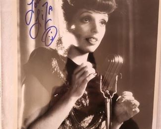 Liza Minelli Signed Photo