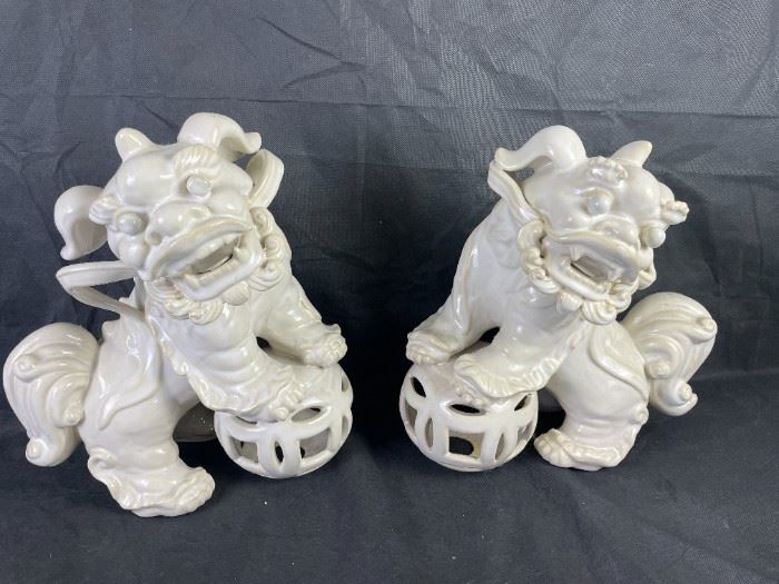 Pair of Foo Dogs, Vintage, 15"
