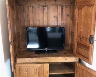 $1500 Antique French Provincial Style Armoire 49.5x19x83 (TV not included but available)