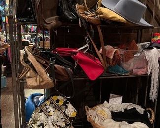purses & hats