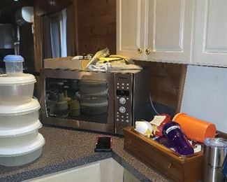 Microwave/Convention Oven