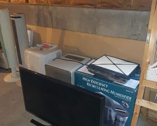 Humidifiers, fans