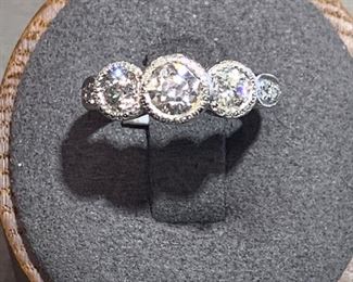 VINTAGE OLD CUT
1.20 CTW I/SI1
PLATINUM
