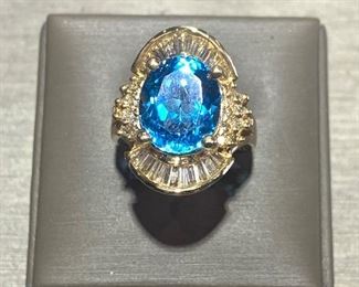 .39 ctu
Topaz
14KY ring