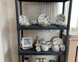 Herend Green Border Queen Victoria, Villeroy and Boch Naïf Christmas and Petite Fluer 