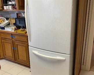 L G refrigerator