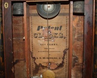 Antique Wall Clock - Eli Terry - damaged/missing glass