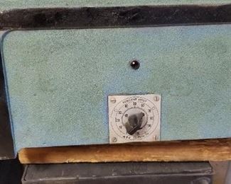 Cenco Cooley Electric Furnace with stand