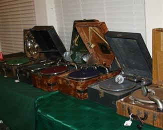 antique portable windup record players
