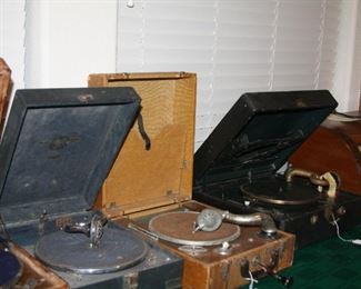 antique portable windup record players