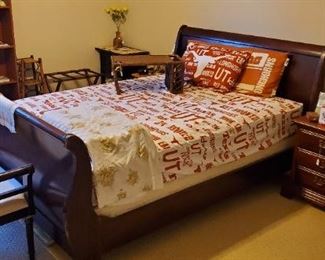 queen size bed