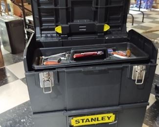 Portable tool box 