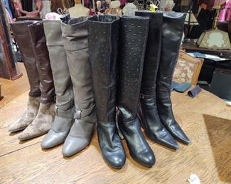 Vintage Ladies Boots leather name brand 