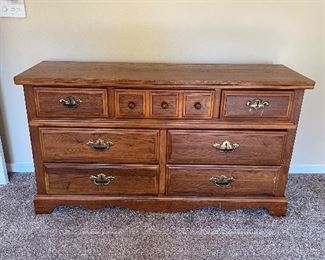 Vintage dresser