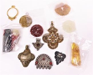 Necklace pendants supplies