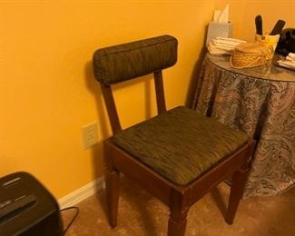sewing chair