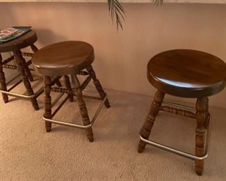 3 Bar stools
