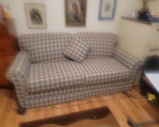 Sealy Love Seat Sofa Bed $100