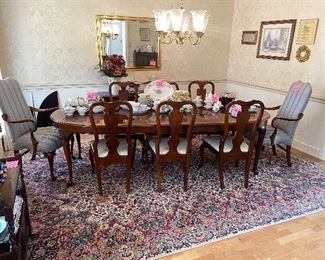 Oval mahogany formal dining room suite with 2 leaves and 8 chairs, Queen Anne style, 9x12 Wool Karastan area rug
