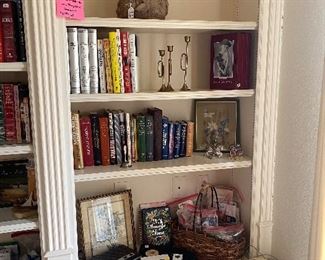 Books, smalls, office supplies, decor