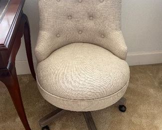 Linen office chair, Nice!