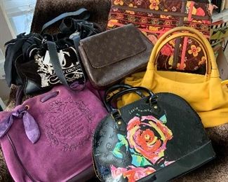 Vera Bradley, Juicy Couture, Kate Spade, Louis Vitton,  designer hand bags