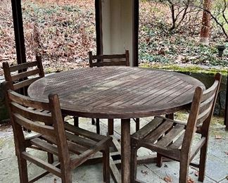 Barlow Tyrie Table & 4 Chairs