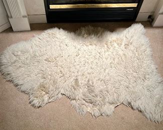 Small lambskin area rug