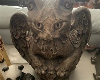 Windstone Editions - Gargoyle Cat