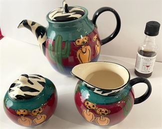 Fun Tea pot and creamer set