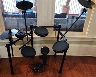 Alesis Electronic Drum Set