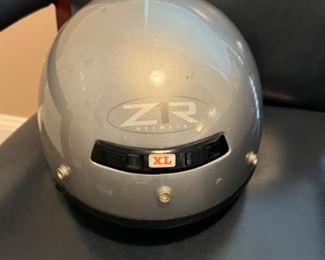 Motorcycle helmet