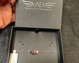 sterling wing w/ diamond accents-in   new in box $49