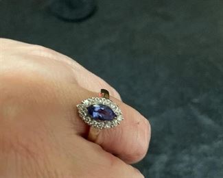 18k white gold w/ diamonds and nice tanzanite$399