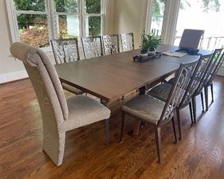 9'5" x  3'6" dining table. Includes 2 x 20" leaves